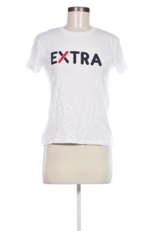 Γυναικείο t-shirt Bershka, Μέγεθος S, Χρώμα Λευκό, Τιμή 4,49 €