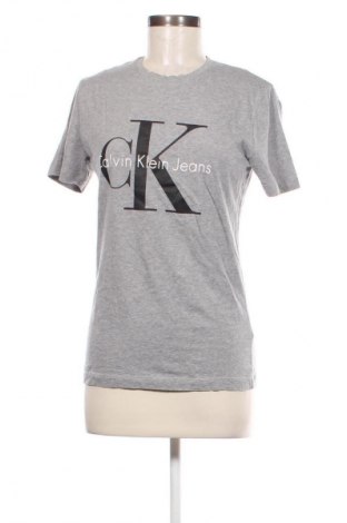 Damen T-Shirt Calvin Klein Jeans, Größe S, Farbe Grau, Preis € 37,99