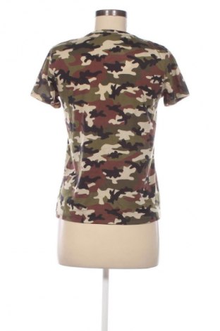 Γυναικείο t-shirt Cropp, Μέγεθος M, Χρώμα Πράσινο, Τιμή 4,99 €