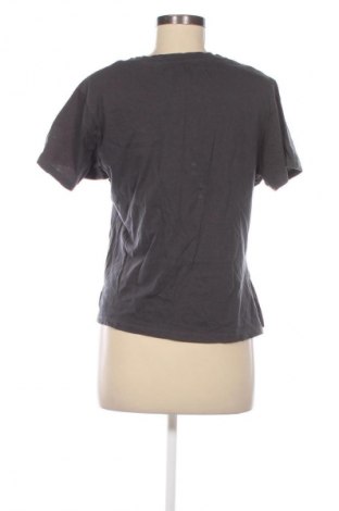 Γυναικείο t-shirt Fisherfield, Μέγεθος L, Χρώμα Γκρί, Τιμή 8,70 €