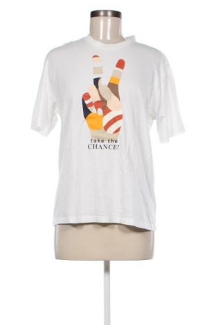 Γυναικείο t-shirt S.Oliver, Μέγεθος S, Χρώμα Λευκό, Τιμή 4,99 €