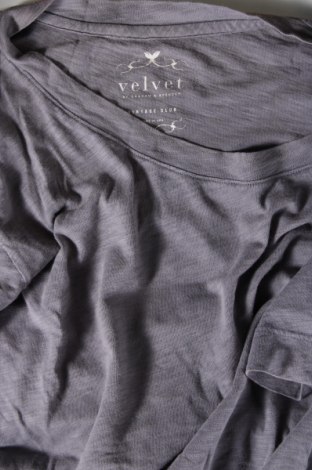 Γυναικείο t-shirt Velvet by Graham & Spencer, Μέγεθος L, Χρώμα Μπλέ, Τιμή 6,99 €