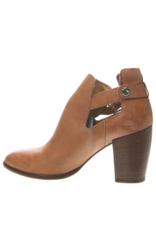 Botine de damă, Mărime 39, Culoare Maro, Preț 139,99 Lei