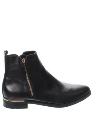 Botine de damă Graceland, Mărime 41, Culoare Negru, Preț 101,49 Lei