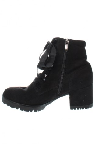 Botine de damă Marco Tozzi, Mărime 40, Culoare Negru, Preț 203,99 Lei