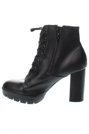 Botine de damă Primark, Mărime 39, Culoare Negru, Preț 104,99 Lei