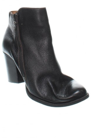 Botine de damă Sofft, Mărime 42, Culoare Negru, Preț 246,99 Lei