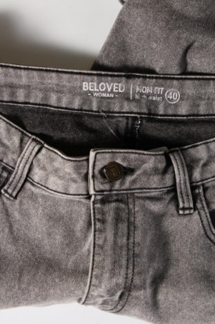 Damen Jeans Beloved, Größe M, Farbe Grau, Preis 12,44 €