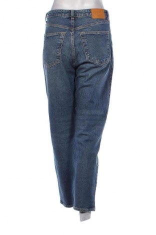 Damen Jeans Bershka, Größe M, Farbe Blau, Preis 9,49 €