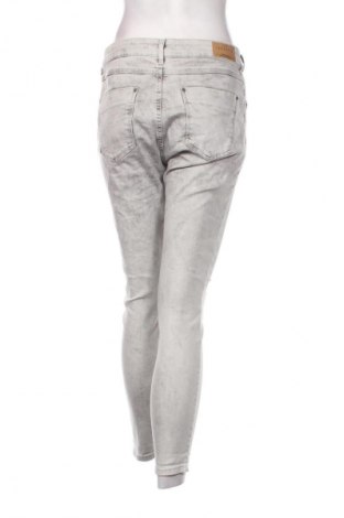 Damen Jeans Clockhouse, Größe M, Farbe Grau, Preis 6,49 €