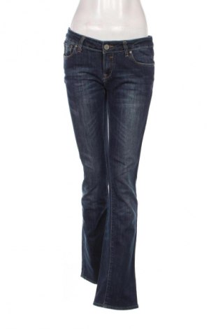 Damen Jeans Cross, Größe M, Farbe Blau, Preis 13,99 €