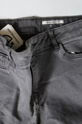 Damskie jeansy Edc By Esprit, Rozmiar XL, Kolor Szary, Cena 21,99 zł