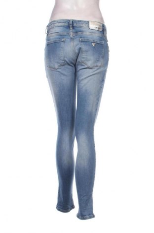 Damen Jeans Guess, Größe M, Farbe Blau, Preis 103,99 €