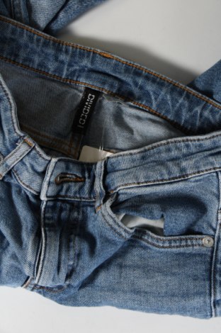 Damskie jeansy H&M Divided, Rozmiar S, Kolor Niebieski, Cena 33,99 zł