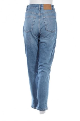 Damskie jeansy H&M Divided, Rozmiar S, Kolor Niebieski, Cena 37,99 zł