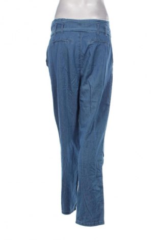 Damen Jeans Janina, Größe M, Farbe Blau, Preis 8,49 €