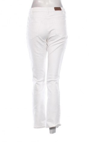 Damen Jeans John Baner, Größe M, Farbe Weiß, Preis 8,99 €