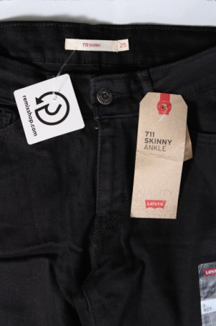 Damskie jeansy Levi's, Rozmiar XS, Kolor Czarny, Cena 275,99 zł