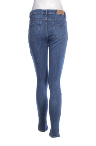 Damen Jeans Lola Liza, Größe M, Farbe Blau, Preis 12,99 €