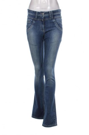 Damen Jeans Makalu, Größe M, Farbe Blau, Preis 26,99 €