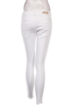 Damen Jeans ONLY, Größe S, Farbe Weiß, Preis € 8,99