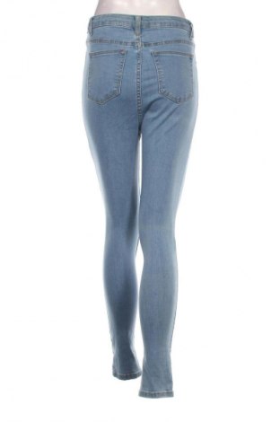 Damskie jeansy Pretty Little Thing, Rozmiar M, Kolor Niebieski, Cena 33,99 zł