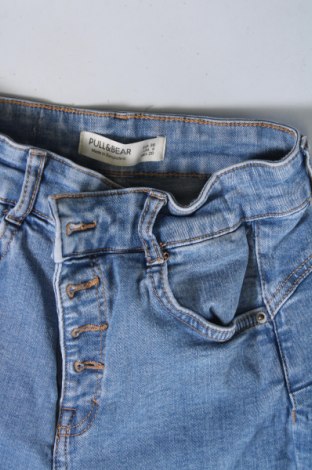 Damskie jeansy Pull&Bear, Rozmiar S, Kolor Niebieski, Cena 31,99 zł