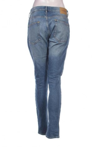 Damskie jeansy Pull&Bear, Rozmiar L, Kolor Niebieski, Cena 41,99 zł