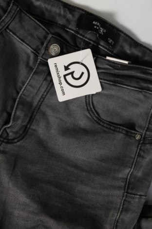 Damen Jeans Reserved, Größe S, Farbe Grau, Preis € 6,99