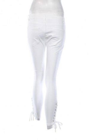 Damen Jeans Reserved, Größe S, Farbe Weiß, Preis 8,99 €