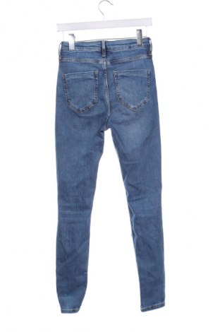 Damskie jeansy River Island, Rozmiar S, Kolor Niebieski, Cena 51,99 zł