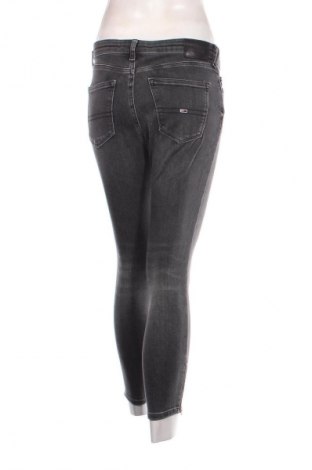 Damen Jeans Tommy Jeans, Größe M, Farbe Grau, Preis € 57,49