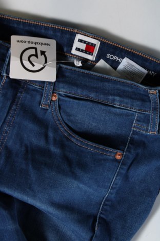 Damskie jeansy Tommy Jeans, Rozmiar L, Kolor Niebieski, Cena 349,99 zł