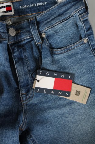 Blugi de femei Tommy Jeans, Mărime S, Culoare Albastru, Preț 598,99 Lei