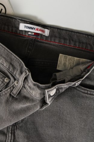 Γυναικείο Τζίν Tommy Jeans, Μέγεθος L, Χρώμα Γκρί, Τιμή 73,99 €