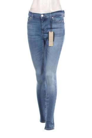 Damen Jeans Tommy Jeans, Größe S, Farbe Blau, Preis 126,99 €