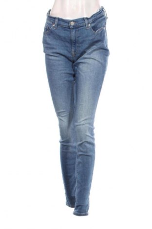 Damen Jeans Tommy Jeans, Größe L, Farbe Blau, Preis 57,99 €