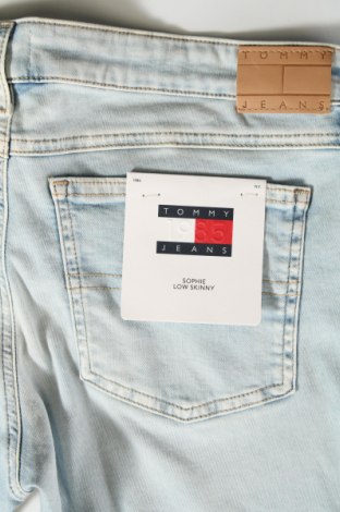 Damen Jeans Tommy Jeans, Größe M, Farbe Blau, Preis € 126,99