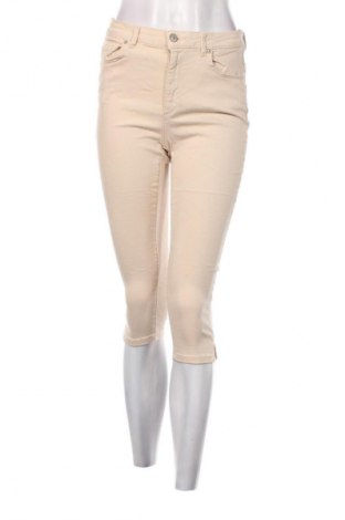 Damen Jeans Vavite, Größe M, Farbe Beige, Preis 5,49 €