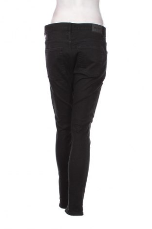 Damen Jeans Weekday, Größe M, Farbe Schwarz, Preis 12,99 €