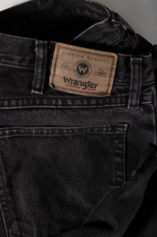 Дамски дънки Wrangler, Размер XL, Цвят Черен, Цена 52,79 лв.