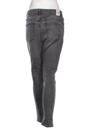 Damen Jeans Zara, Größe XL, Farbe Grau, Preis 9,99 €