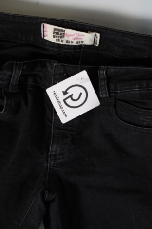 Damen Jeans Zara Trafaluc, Größe S, Farbe Schwarz, Preis € 6,99