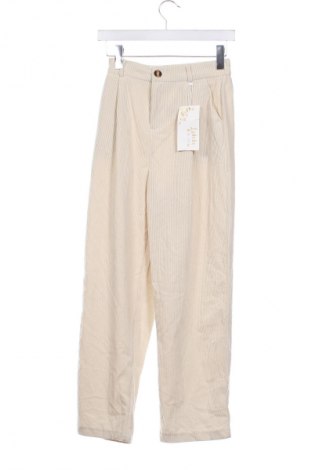 Pantaloni de velvet de femei, Mărime M, Culoare Ecru, Preț 151,99 Lei