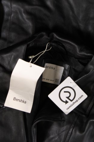 Дамски елек Bershka, Размер M, Цвят Черен, Цена 62,29 лв.