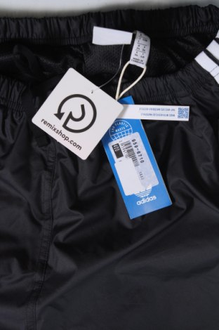 Pantaloni scurți de femei Adidas, Mărime XS, Culoare Negru, Preț 126,99 Lei