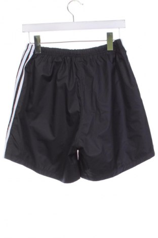 Pantaloni scurți de femei Adidas, Mărime XS, Culoare Negru, Preț 126,99 Lei