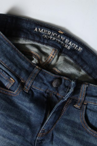 Pantaloni scurți de femei American Eagle, Mărime S, Culoare Albastru, Preț 50,99 Lei