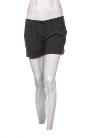 Damen Shorts Amisu, Größe L, Farbe Grau, Preis 6,99 €