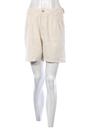 Damen Shorts Beloved, Größe M, Farbe Beige, Preis € 3,99